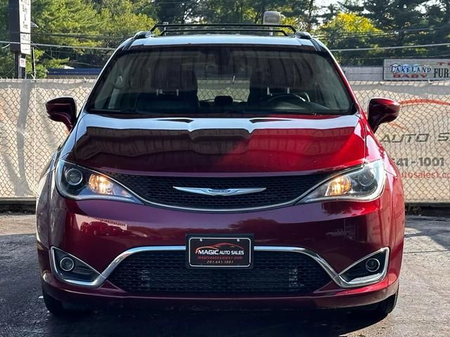 2018 Chrysler Pacifica Touring-L