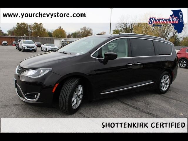 2018 Chrysler Pacifica Touring-L Plus