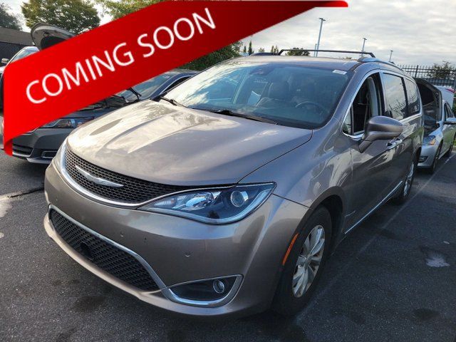 2018 Chrysler Pacifica Touring-L Plus