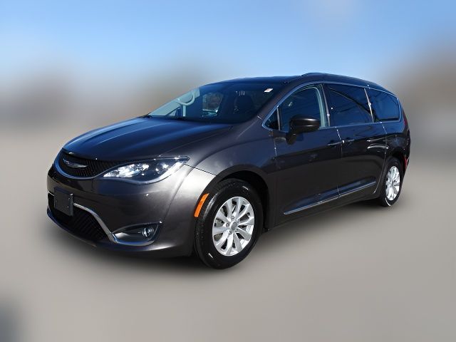 2018 Chrysler Pacifica Touring-L Plus