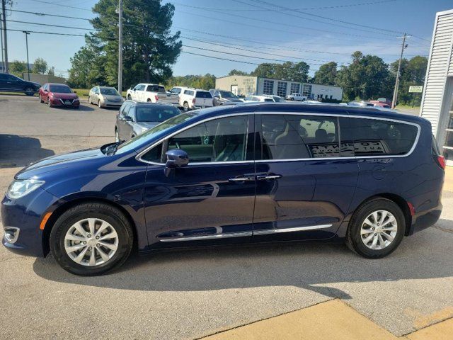 2018 Chrysler Pacifica Touring-L Plus