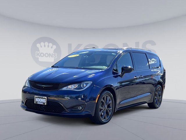 2018 Chrysler Pacifica Touring-L Plus