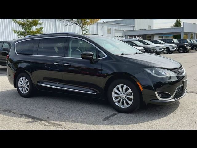 2018 Chrysler Pacifica Touring-L Plus