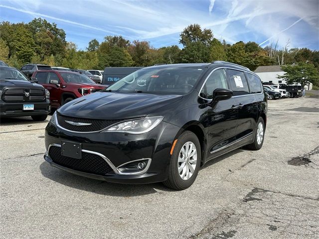 2018 Chrysler Pacifica Touring-L Plus