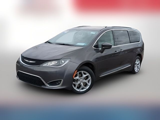 2018 Chrysler Pacifica Touring-L Plus