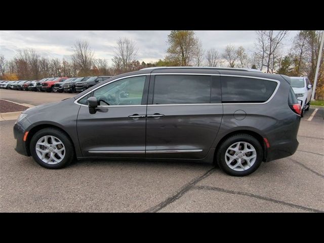 2018 Chrysler Pacifica Touring-L Plus