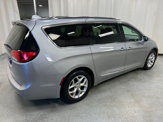 2018 Chrysler Pacifica Touring-L Plus