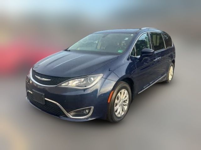 2018 Chrysler Pacifica Touring-L Plus