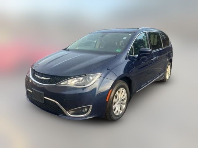 2018 Chrysler Pacifica Touring-L Plus