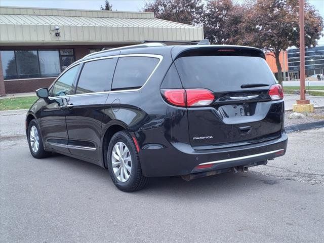 2018 Chrysler Pacifica Touring-L Plus