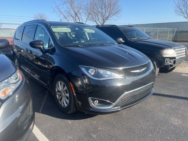 2018 Chrysler Pacifica Touring-L Plus