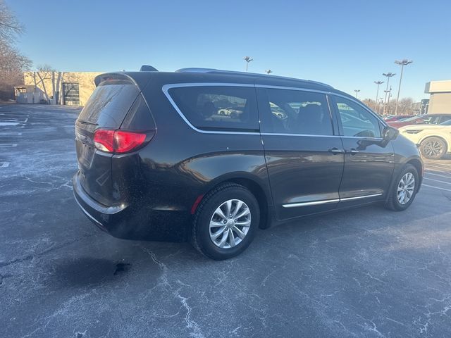 2018 Chrysler Pacifica Touring-L Plus