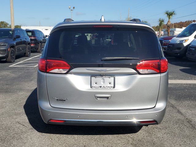 2018 Chrysler Pacifica Touring-L Plus