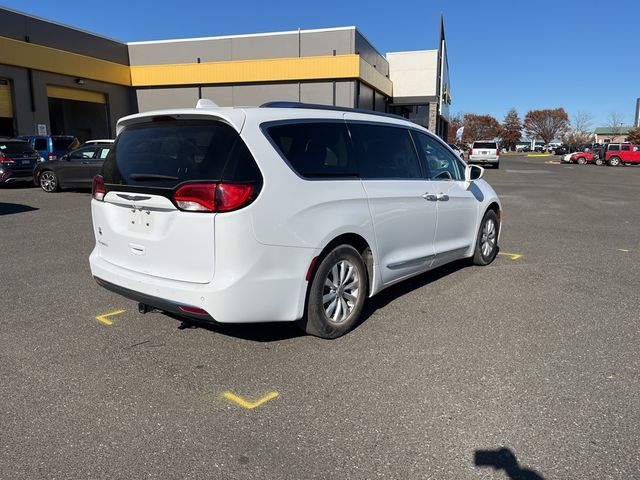 2018 Chrysler Pacifica Touring-L Plus