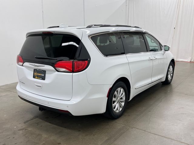 2018 Chrysler Pacifica Touring-L Plus