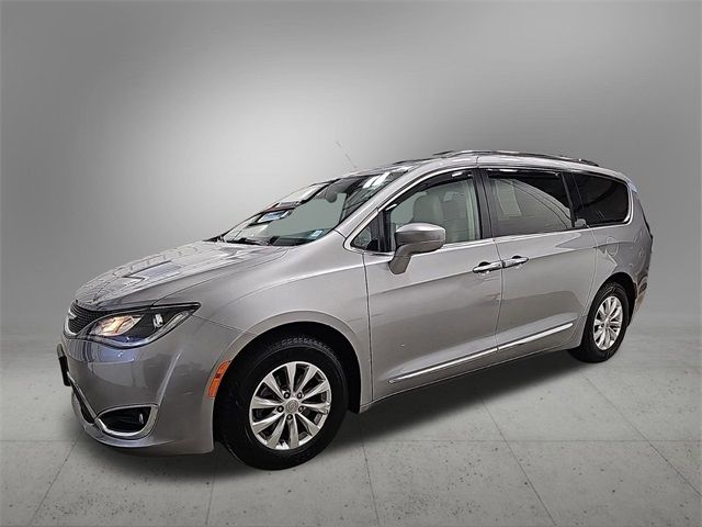 2018 Chrysler Pacifica Touring-L Plus