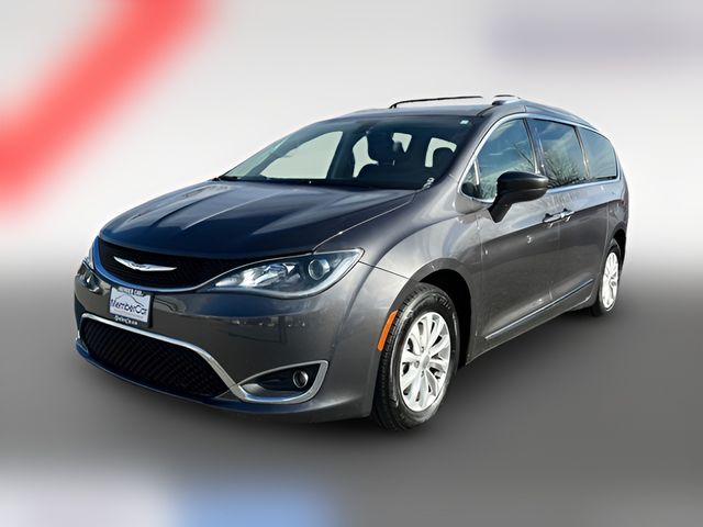 2018 Chrysler Pacifica Touring-L Plus