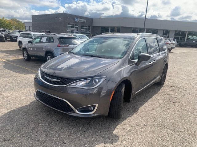 2018 Chrysler Pacifica Touring-L Plus