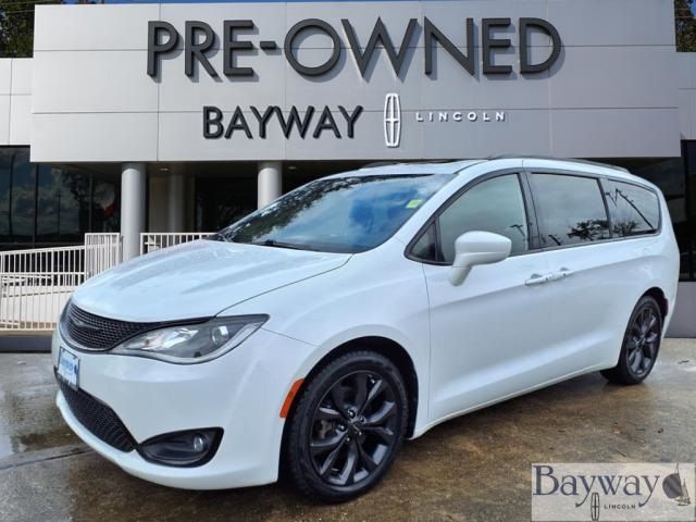 2018 Chrysler Pacifica Touring-L Plus