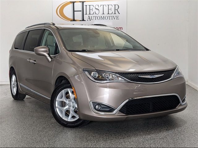 2018 Chrysler Pacifica Touring-L Plus