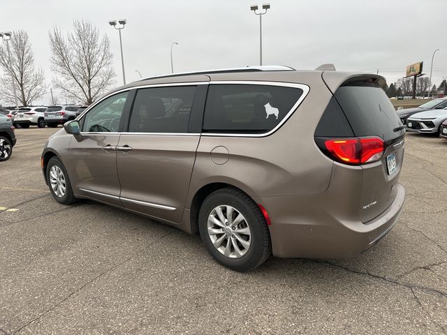 2018 Chrysler Pacifica Touring-L Plus