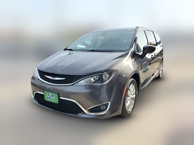 2018 Chrysler Pacifica Touring-L Plus