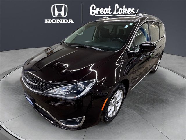 2018 Chrysler Pacifica Touring-L Plus