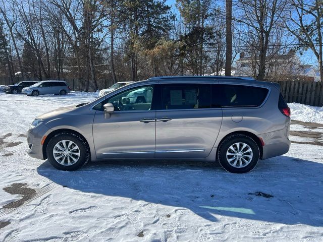 2018 Chrysler Pacifica Touring-L Plus