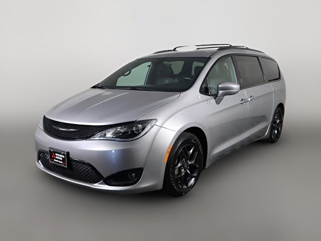 2018 Chrysler Pacifica Touring-L Plus