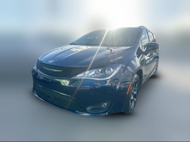 2018 Chrysler Pacifica Touring-L Plus