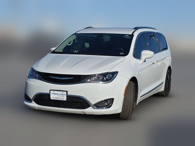 2018 Chrysler Pacifica Touring-L Plus