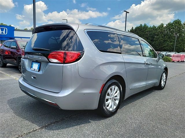 2018 Chrysler Pacifica Touring-L Plus