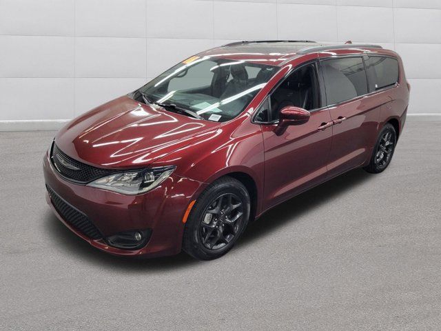 2018 Chrysler Pacifica Touring-L Plus