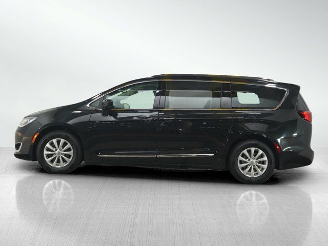 2018 Chrysler Pacifica Touring-L Plus