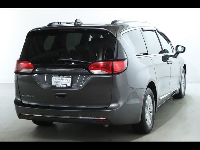 2018 Chrysler Pacifica Touring-L Plus