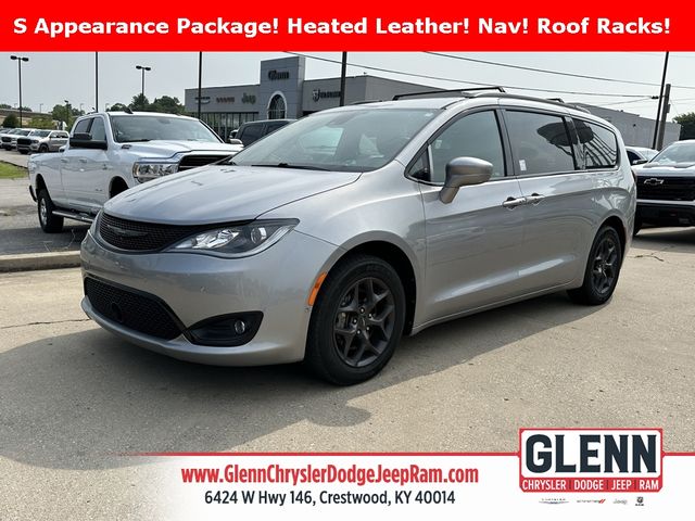 2018 Chrysler Pacifica Touring-L Plus