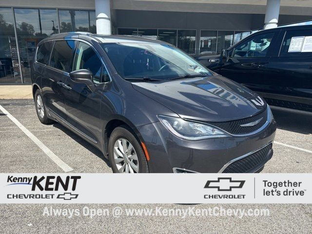 2018 Chrysler Pacifica Touring-L Plus