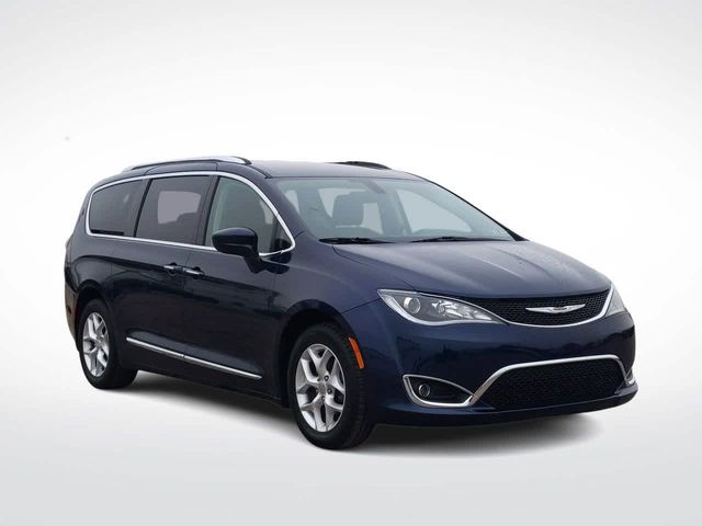 2018 Chrysler Pacifica Touring-L Plus