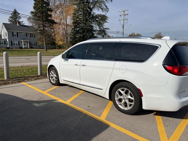 2018 Chrysler Pacifica Touring-L Plus