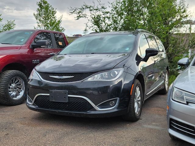 2018 Chrysler Pacifica Touring-L Plus
