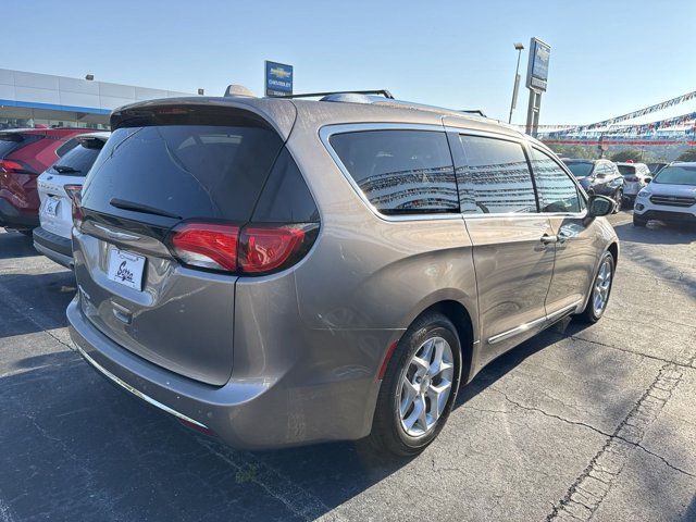 2018 Chrysler Pacifica Touring-L Plus