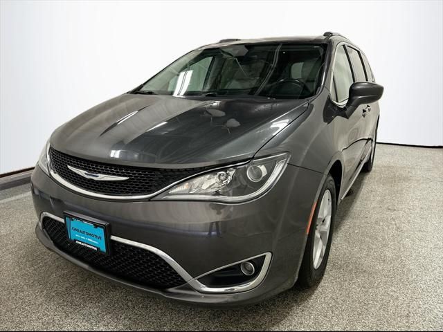 2018 Chrysler Pacifica Touring-L Plus