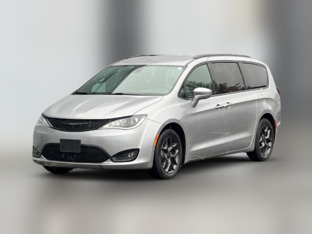 2018 Chrysler Pacifica Touring-L Plus