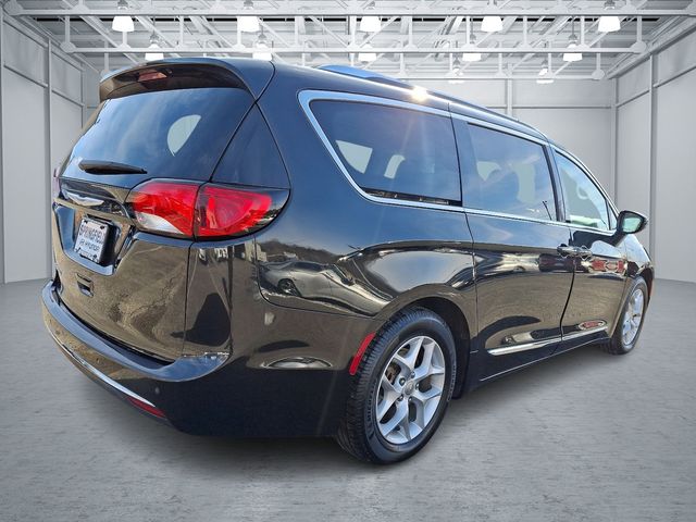 2018 Chrysler Pacifica Touring-L Plus