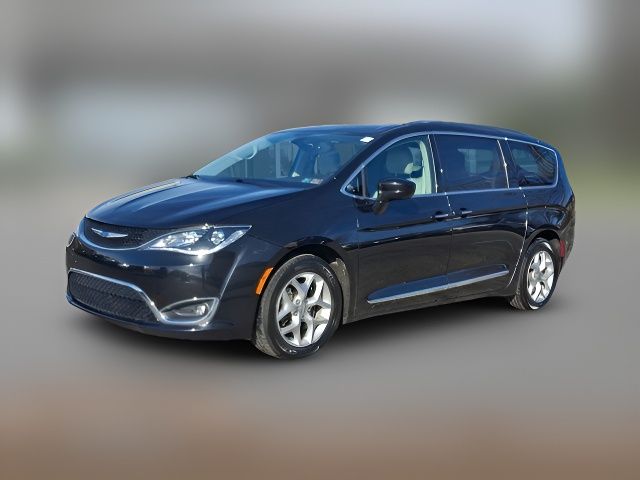 2018 Chrysler Pacifica Touring-L Plus