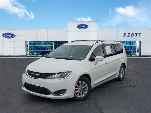 2018 Chrysler Pacifica Touring-L Plus