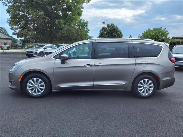 2018 Chrysler Pacifica Touring-L Plus