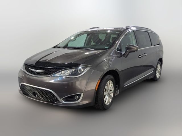 2018 Chrysler Pacifica Touring-L Plus