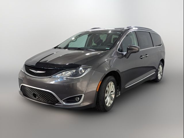 2018 Chrysler Pacifica Touring-L Plus