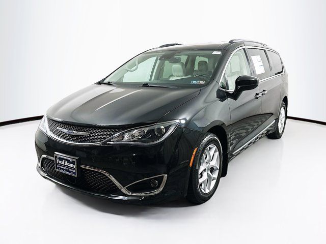 2018 Chrysler Pacifica Touring-L Plus